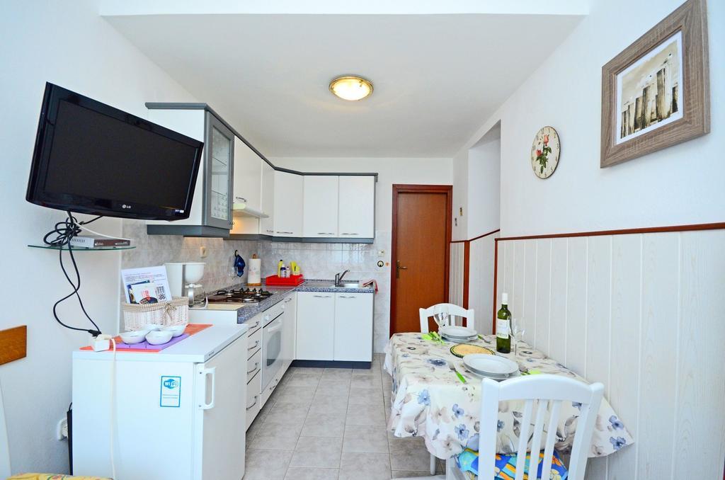 Apartments Bogetic Премантура Екстер'єр фото